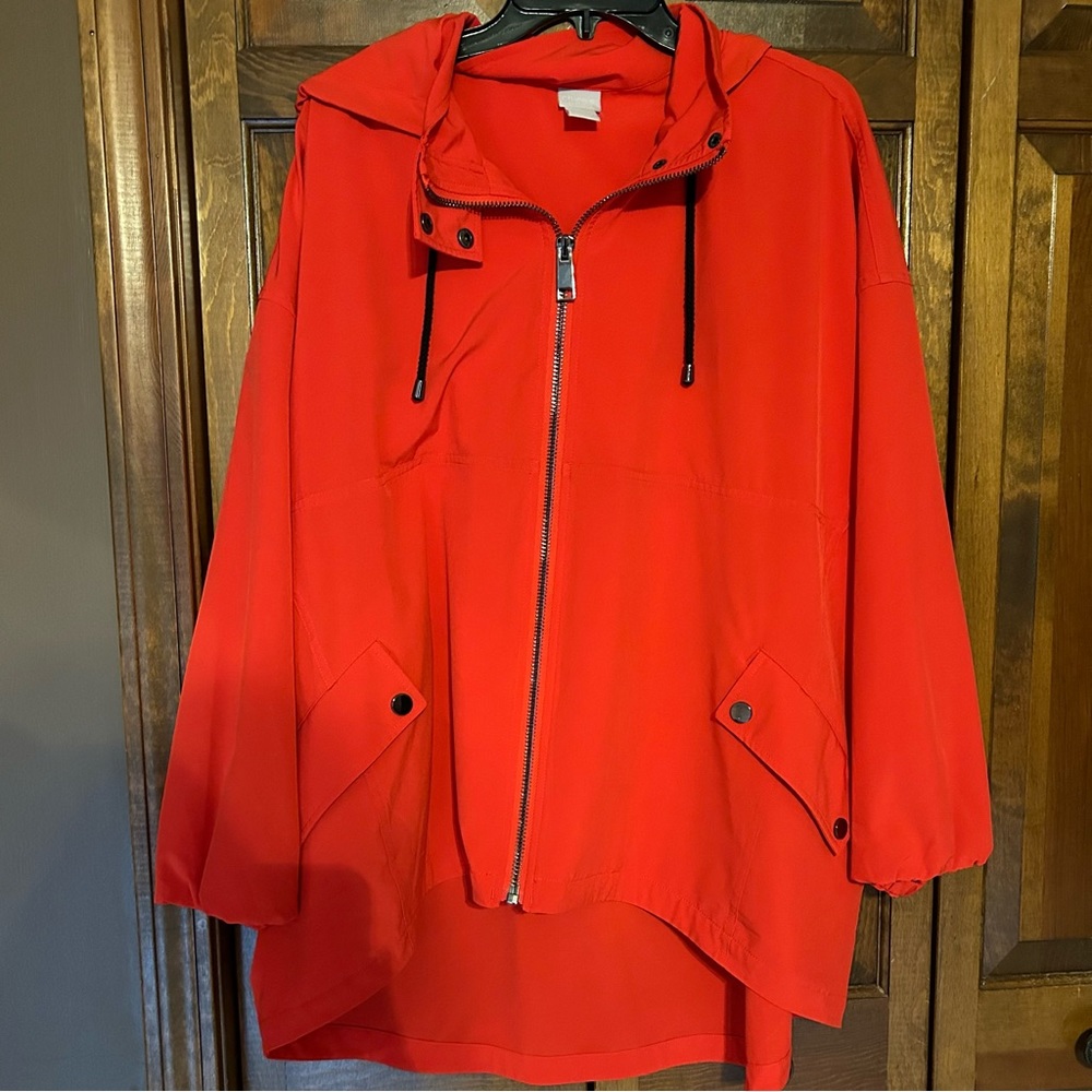 Chico’s Zenergy® red high-low hooded lightweight jacket. US Size 20/22